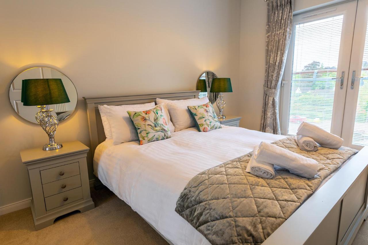 Hedgefield House - Serene Top Floor Flat Inverness Luaran gambar