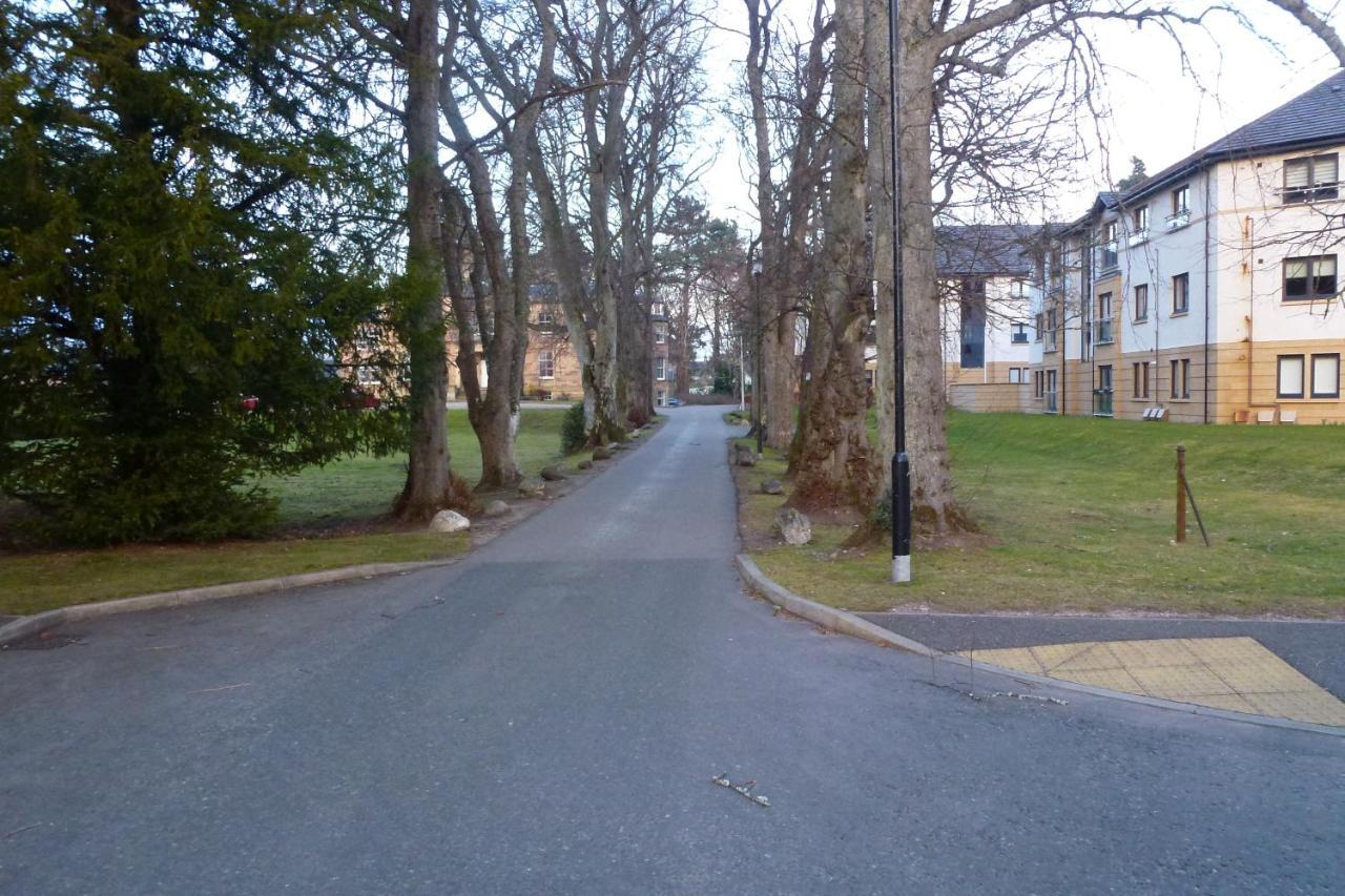 Hedgefield House - Serene Top Floor Flat Inverness Luaran gambar